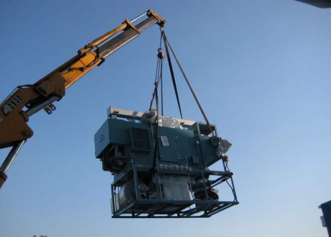 無錫設(shè)備吊裝公司：起重吊裝設(shè)備停放位置的選擇要滿足哪些條件？