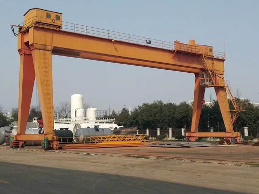 無錫設備吊裝公司為您分析橋式起重機的用途和優點具體有哪些？